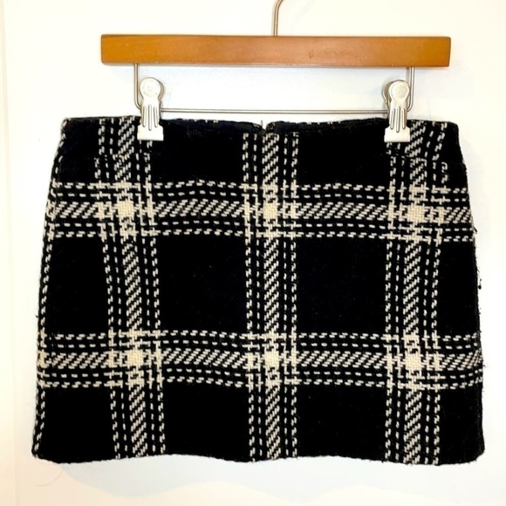 GAP | Women’s Black & White Back Quarter Zip  Checkered Casual Skirt Size 0.